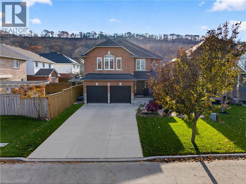 51 HICKORY Crescent, Grimsby, Ontario