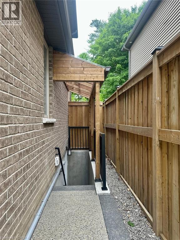 47 Elmbank Trail Unit# Lower, Kitchener, Ontario  N2R 0H1 - Photo 4 - 40821588