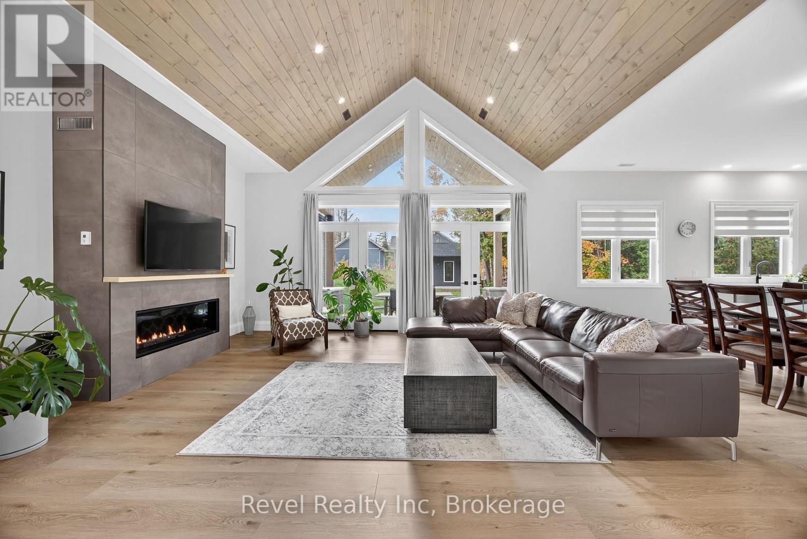 2 Seguin Crescent, Tiny, Ontario  L9M 0C9 - Photo 4 - S13011412