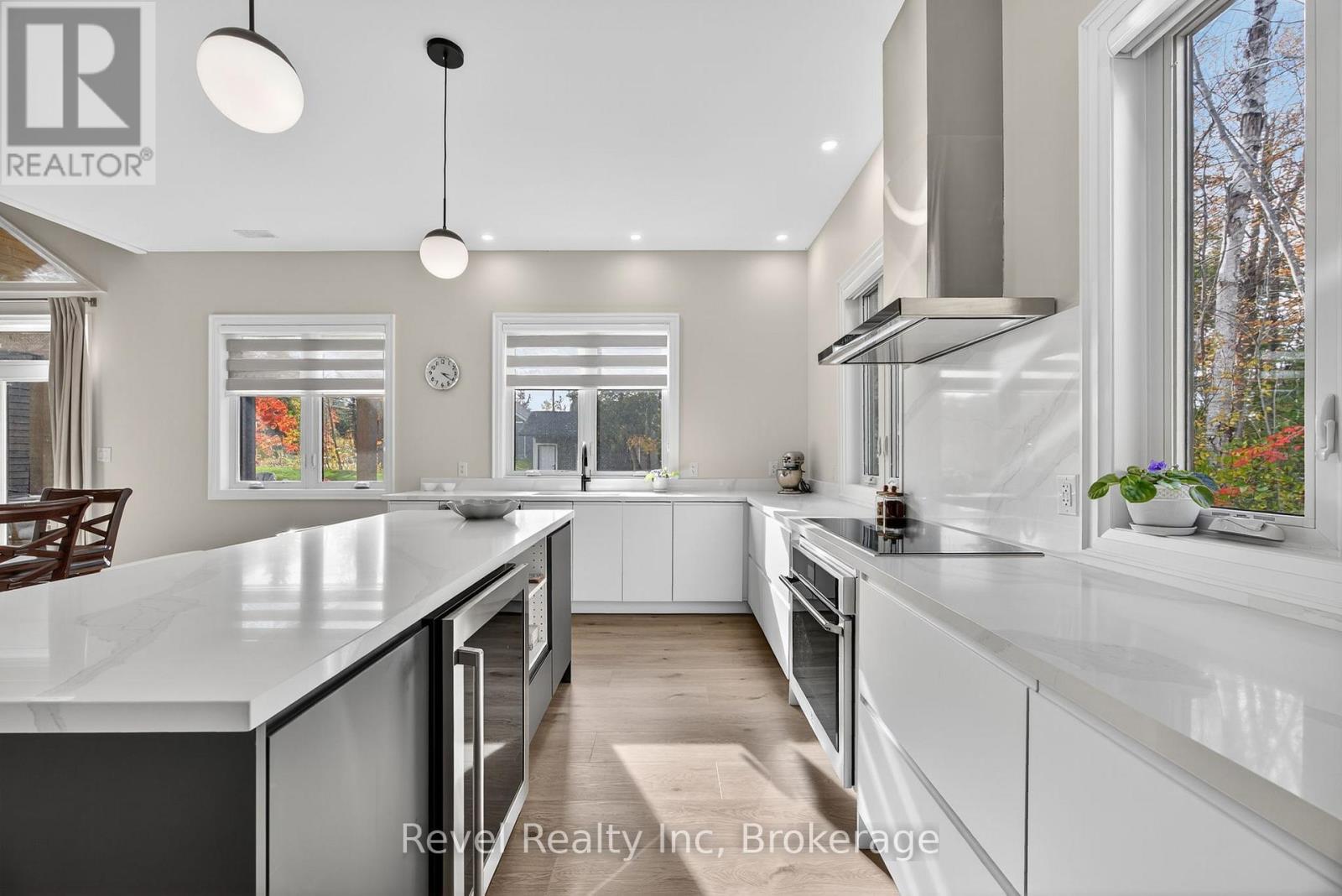 2 Seguin Crescent, Tiny, Ontario  L9M 0C9 - Photo 9 - S13011412