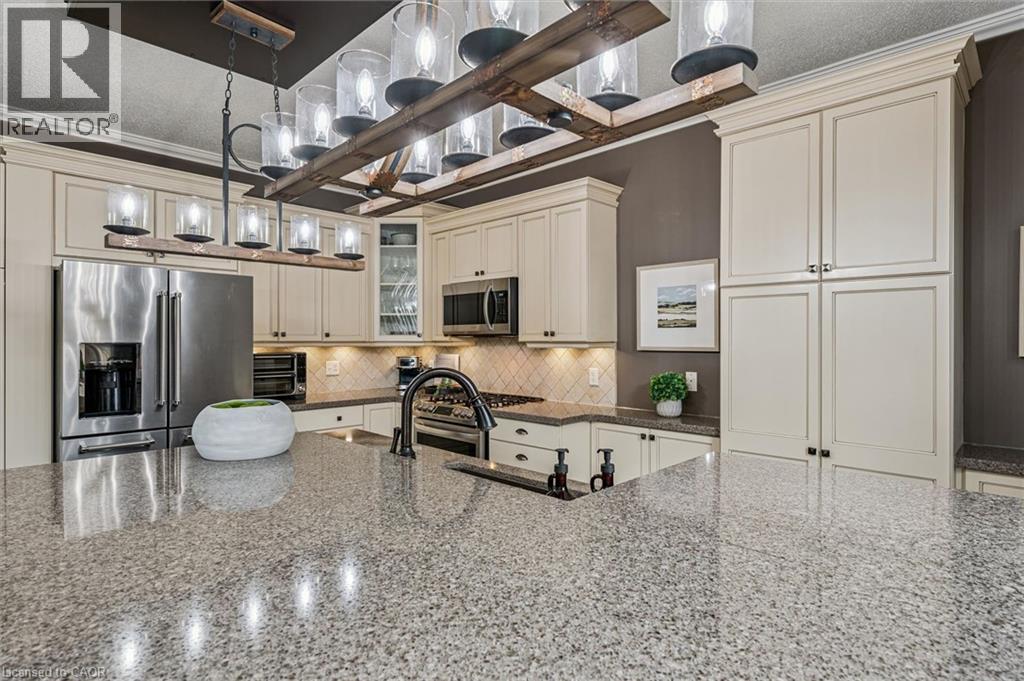 707 Commonwealth Crescent, Kitchener, Ontario  N2E 4J8 - Photo 15 - 40820109