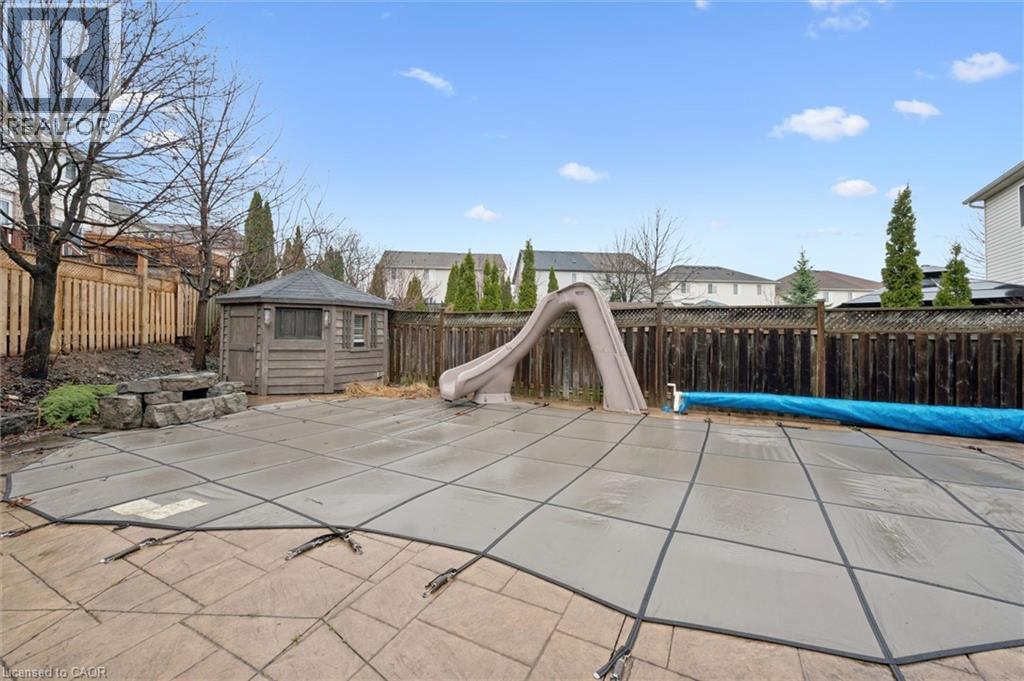 707 Commonwealth Crescent, Kitchener, Ontario  N2E 4J8 - Photo 44 - 40820109