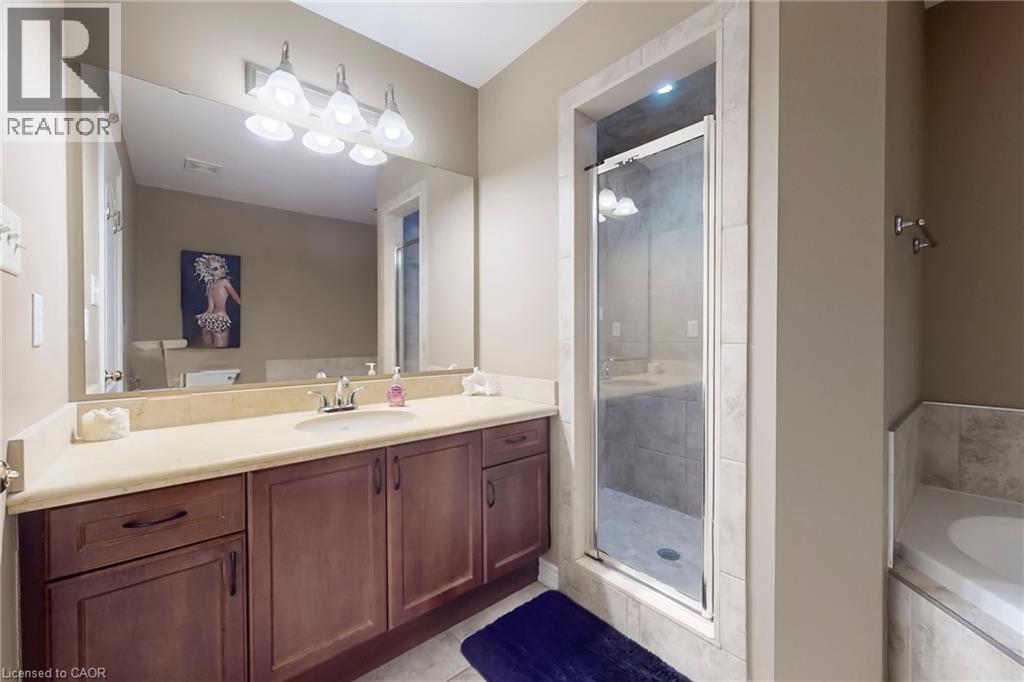 34 Forest Valley Crescent, Dundas, Ontario  L9H 0A7 - Photo 28 - 40821797