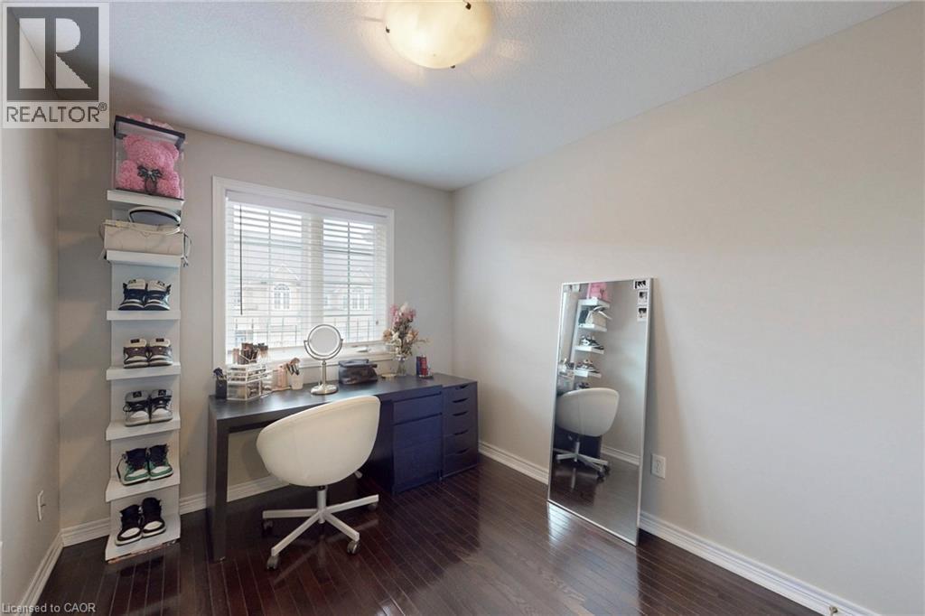 34 Forest Valley Crescent, Dundas, Ontario  L9H 0A7 - Photo 33 - 40821797