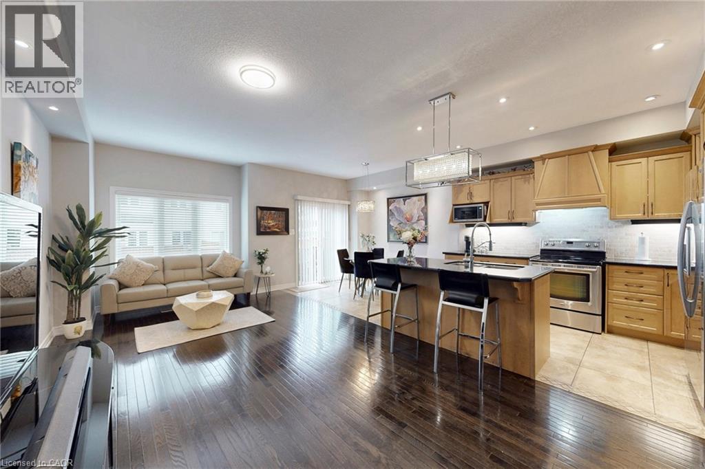 34 Forest Valley Crescent, Dundas, Ontario  L9H 0A7 - Photo 6 - 40821797