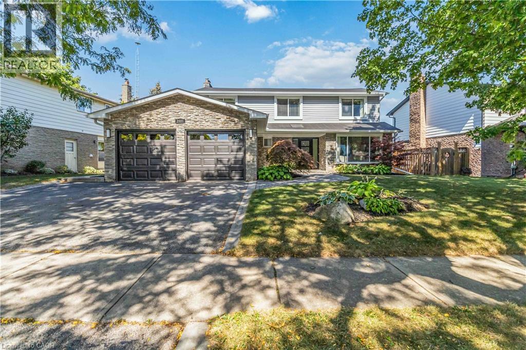 2485 WOBURN Crescent, Oakville, Ontario