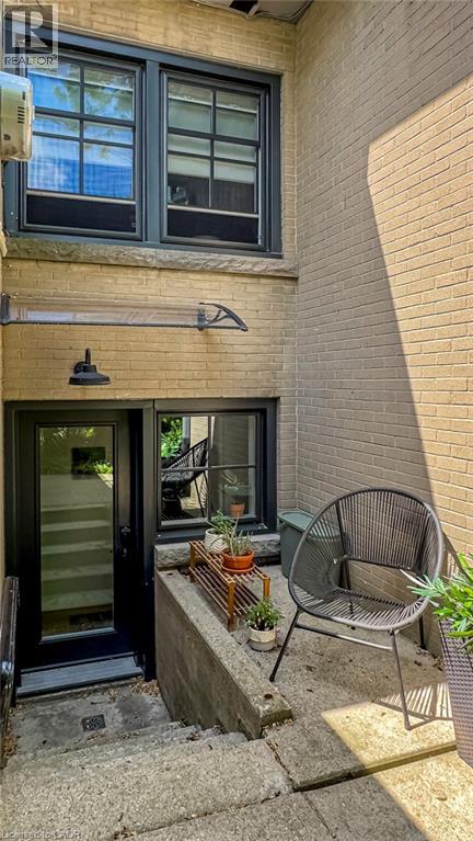 64 Undermount Avenue Unit# Lower, Hamilton, Ontario  L8P 3Z6 - Photo 3 - 40821870