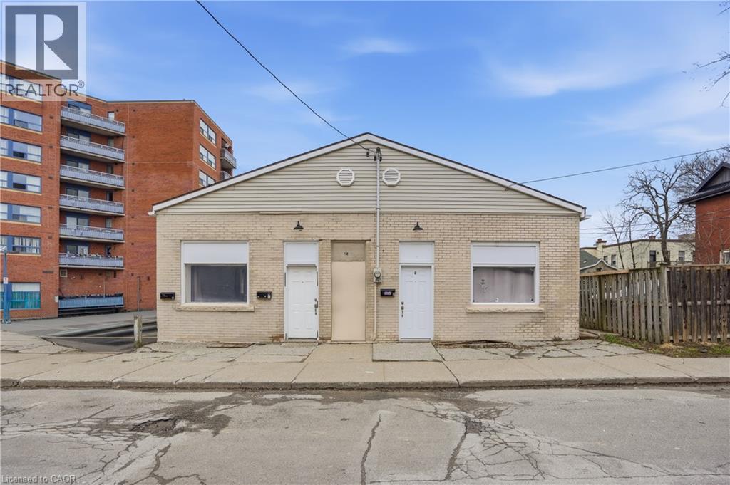 14 AVENUE Place, Welland, Ontario