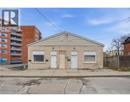 14 AVENUE Place, Welland, Ontario