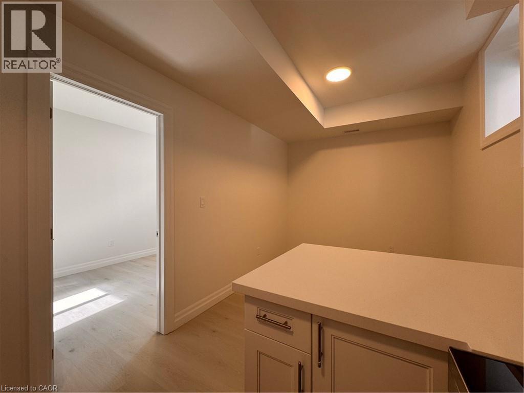 62 Gage Avenue Unit# 2, Kitchener, Ontario  N2G 2E2 - Photo 4 - 40821946