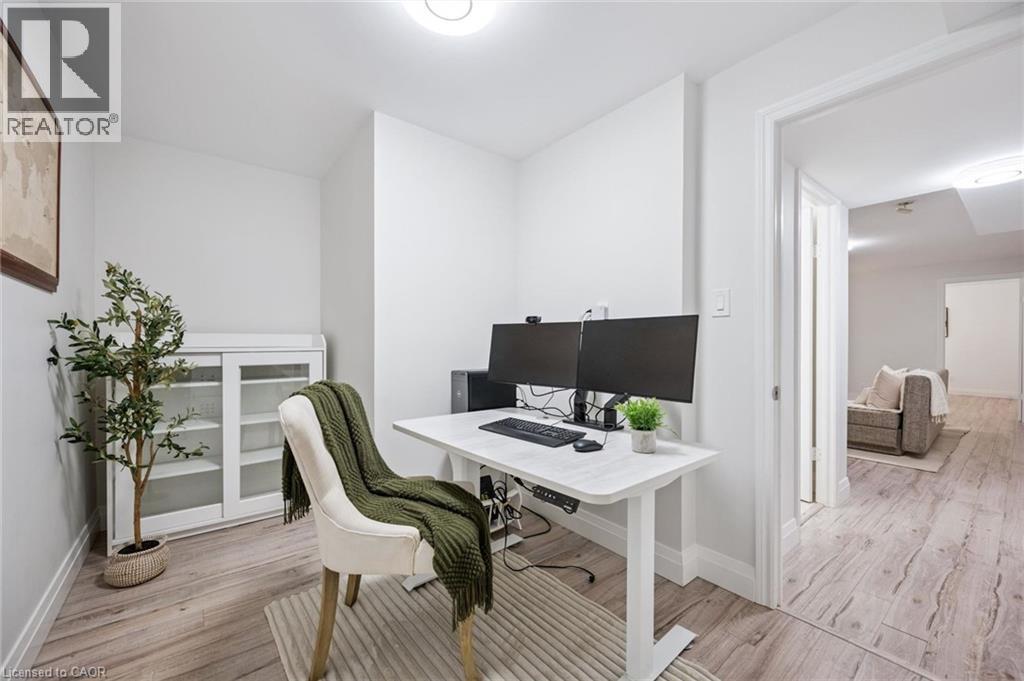 489 Brentcliffe Drive, Waterloo, Ontario  N2T 2R8 - Photo 27 - 40819023