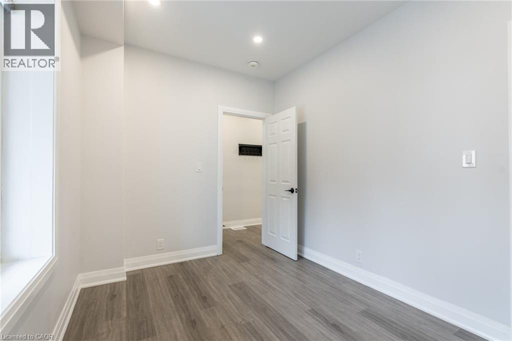 536 Cannon Street E, Hamilton, Ontario  L8L 2E9 - Photo 6 - 40813531