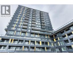 4878 POWERS Common Unit# 704, Burlington, Ontario