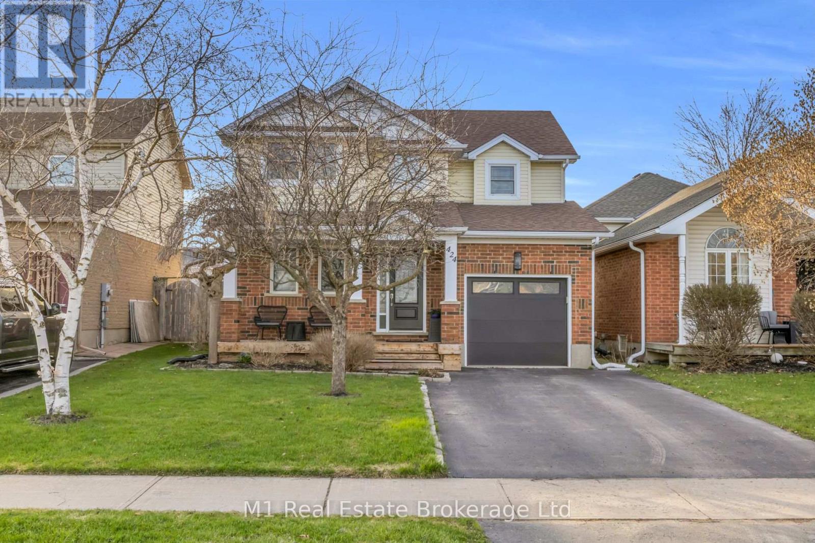 424 MILLBURN BOULEVARD, Centre Wellington, Ontario