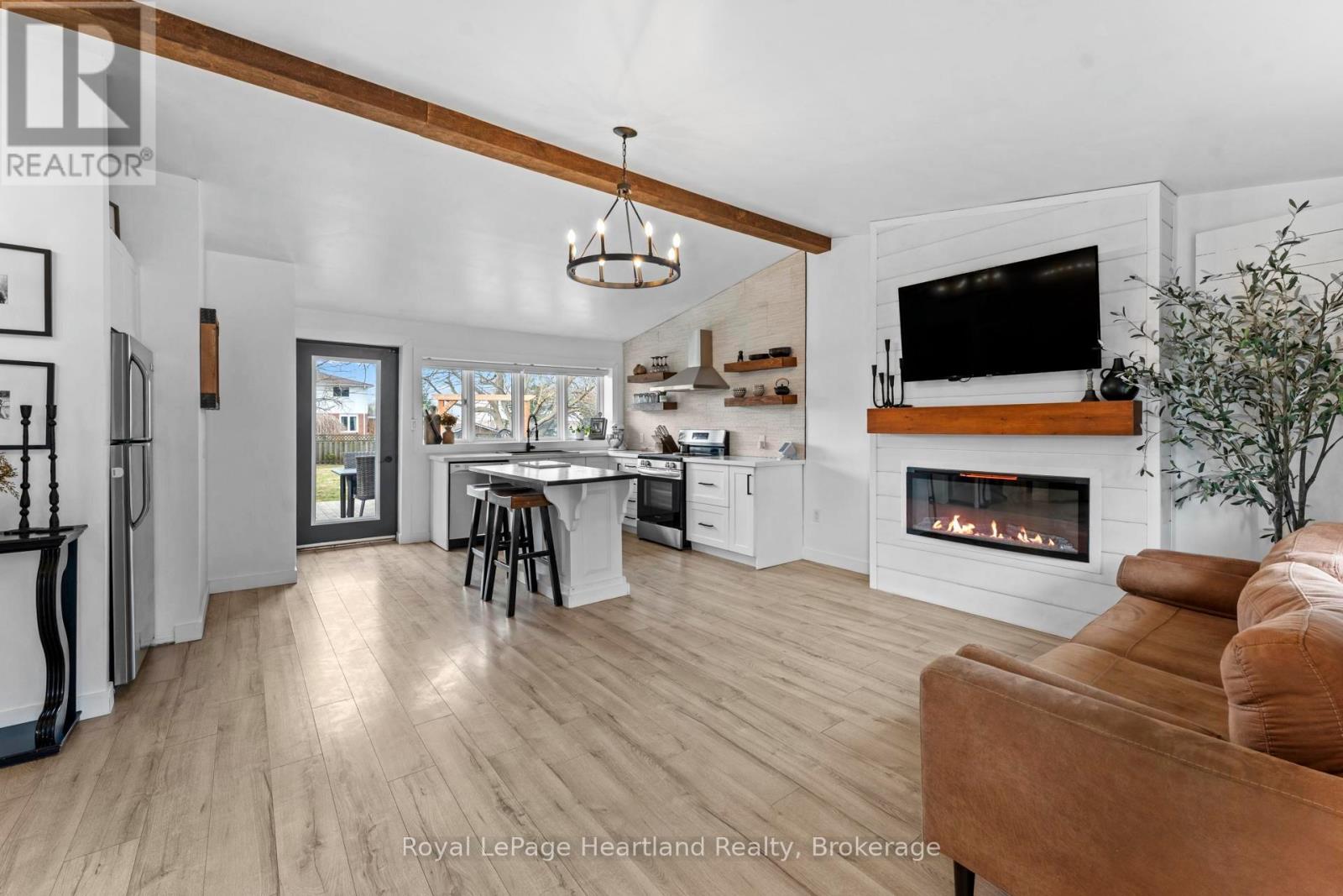 304 Regent Street, Goderich, Ontario  N7A 2X8 - Photo 7 - X13018490