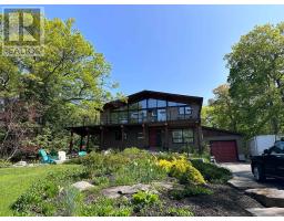 165 GOLDEN PHEASANT DRIVE, Huntsville, Ontario