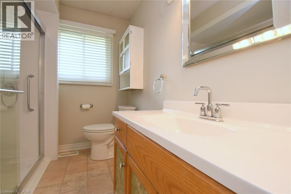 158 Rykert Street E, St. Catharines, Ontario  L2S 2B6 - Photo 23 - 40818071