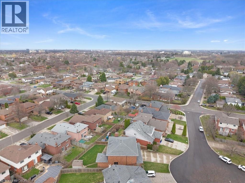 18 Marcel Place, Hamilton, Ontario  L9B 1W3 - Photo 41 - 40822686