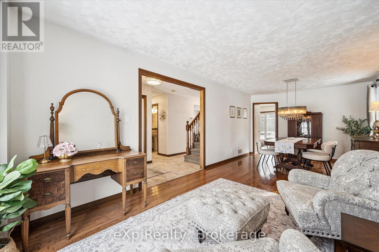 39 Celia Crescent, Guelph, Ontario  N1G 4R4 - Photo 7 - X13024290