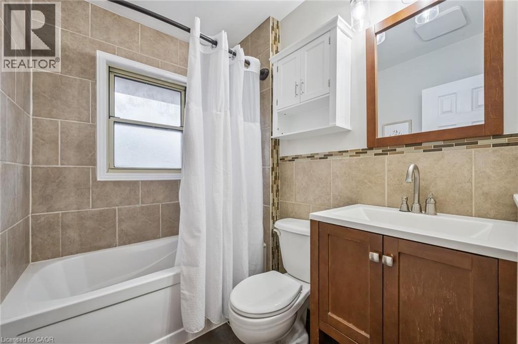 223 Connaught Street, Kitchener, Ontario  N2C 1B2 - Photo 23 - 40820121