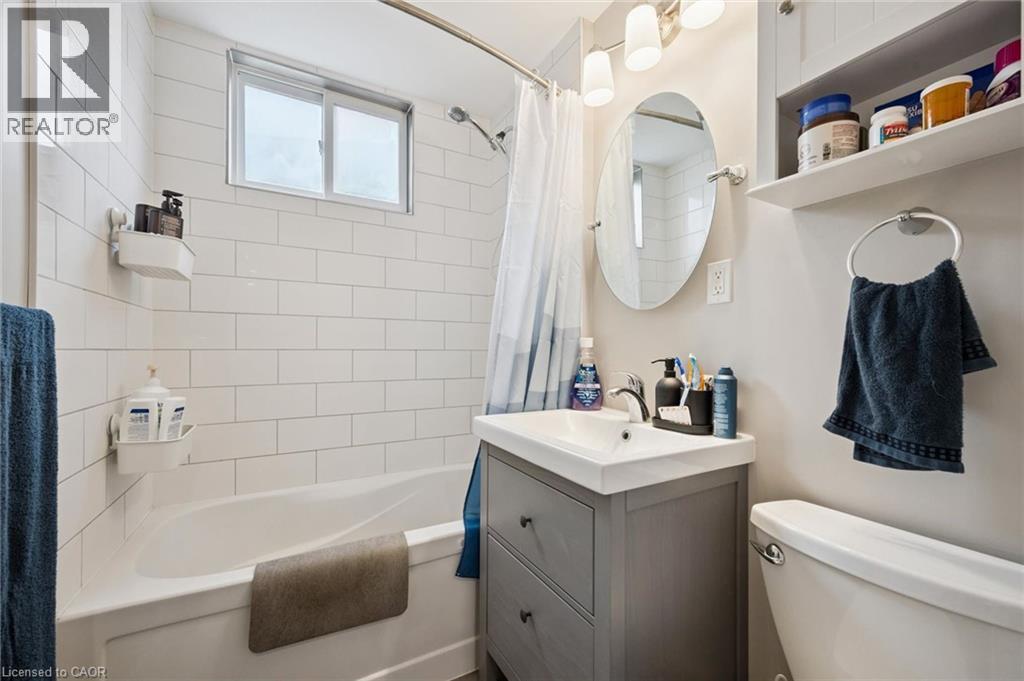 223 Connaught Street, Kitchener, Ontario  N2C 1B2 - Photo 43 - 40820121