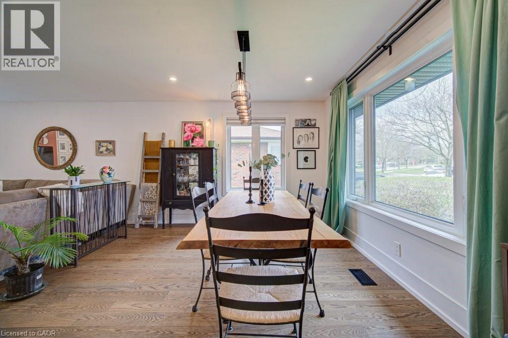 1486 Augustine Drive, Burlington, Ontario  L7P 2N2 - Photo 15 - 40820781