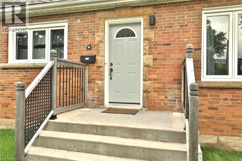 15 Gailmont Drive, Hamilton, Ontario  L8K 4B2 - Photo 3 - 40822242