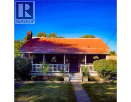 34 CHRISTOPHER Drive, Cambridge, Ontario