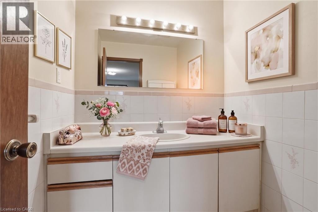 60 Rexford Drive, Hamilton, Ontario  L8W 2L9 - Photo 17 - 40821025