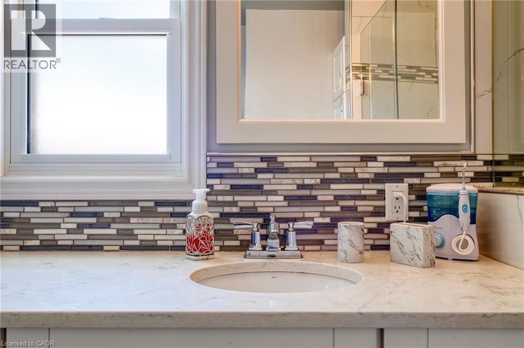 108 Queensway Drive, St. Jacobs, Ontario  N3B 2T5 - Photo 23 - 40821912