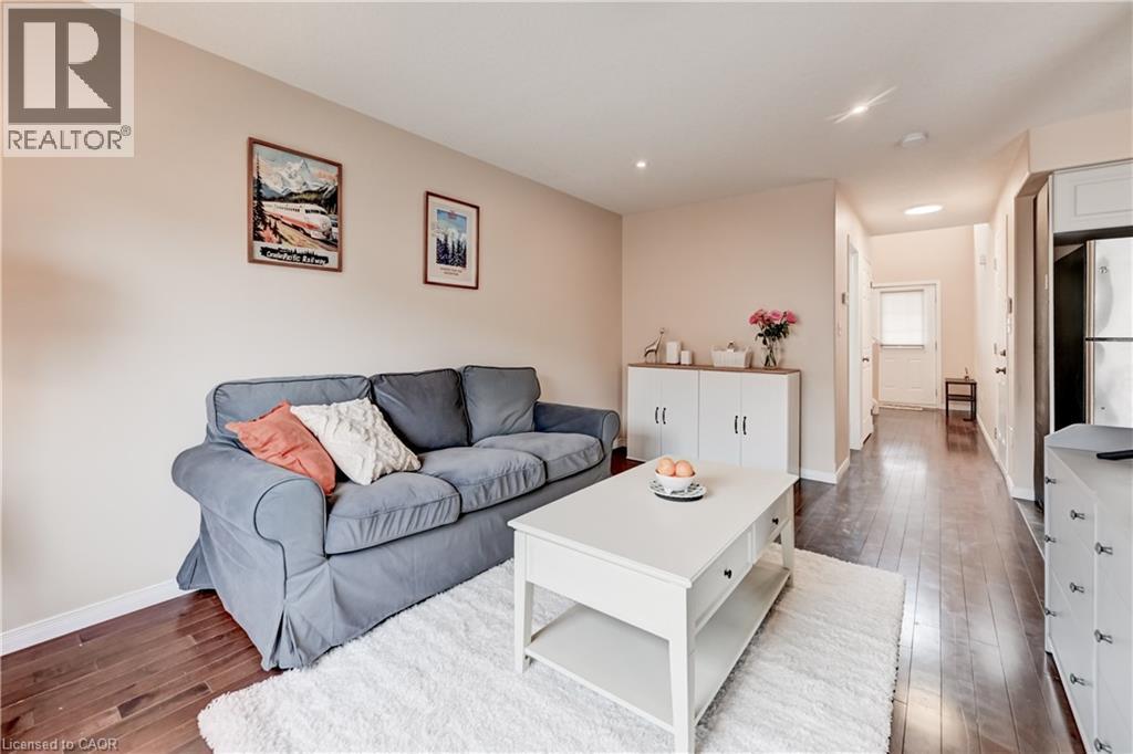 547 Wild Iris Avenue, Waterloo, Ontario  N2V 2W4 - Photo 8 - 40821190