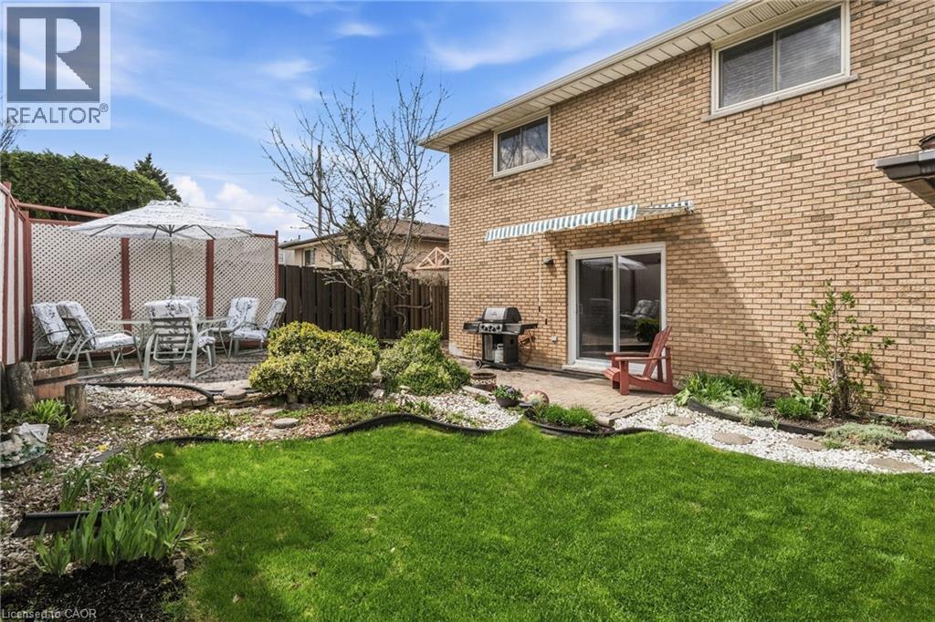 263 Guildwood Drive, Hamilton, Ontario  L9C 6W7 - Photo 45 - 40823097