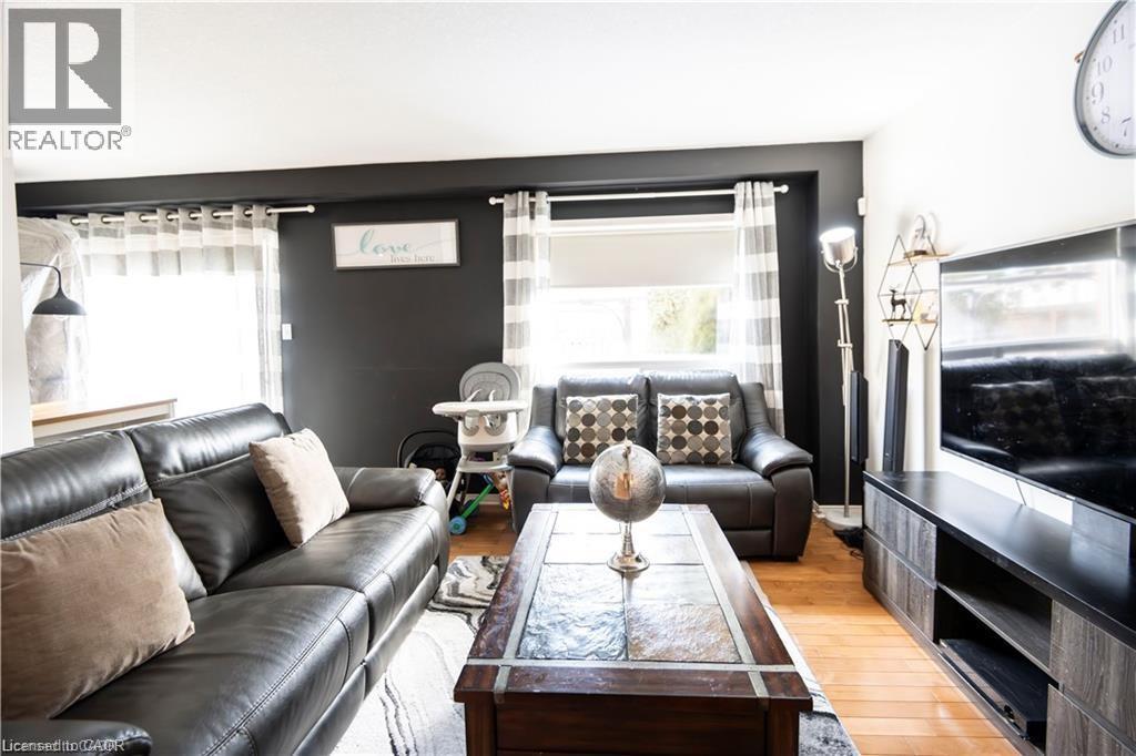 147 Dubrick Crescent, Kitchener, Ontario  N2E 4G3 - Photo 6 - 40823067