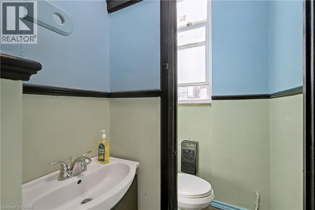 19 King Street E Unit# 2, Kitchener, Ontario  N2G 2K4 - Photo 19 - 40822893