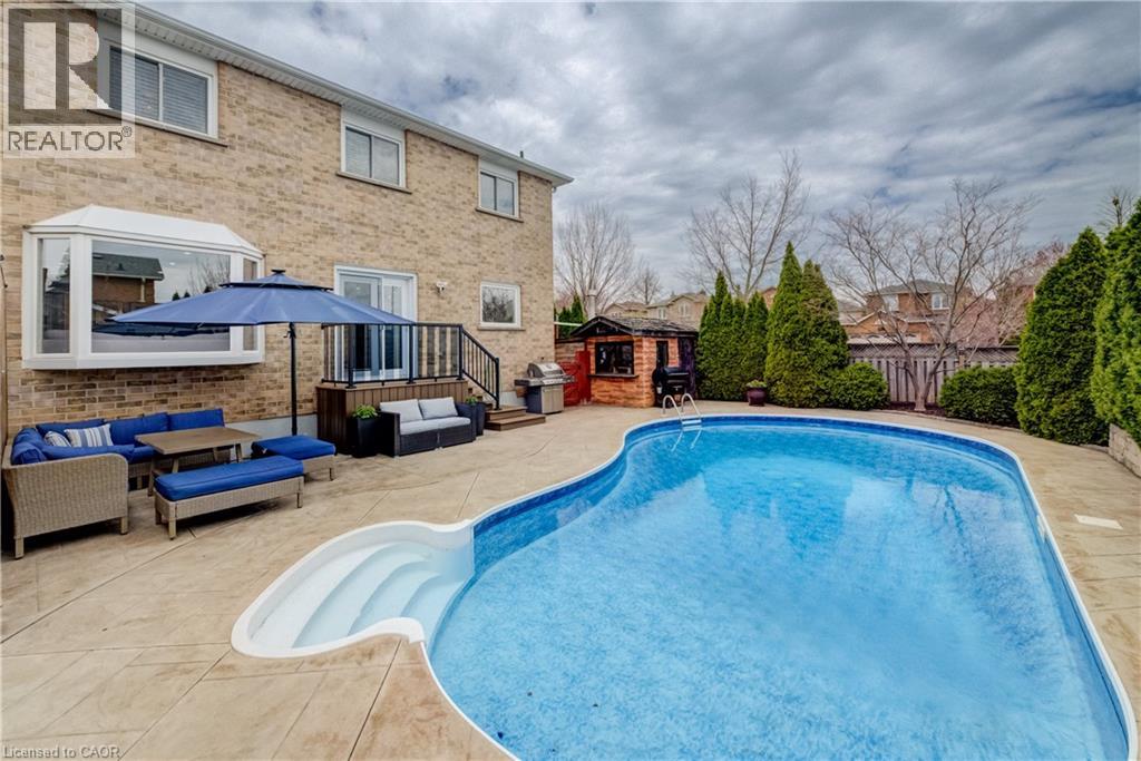 643 Phoebe Crescent, Burlington, Ontario  L7L 6E5 - Photo 41 - 40823193