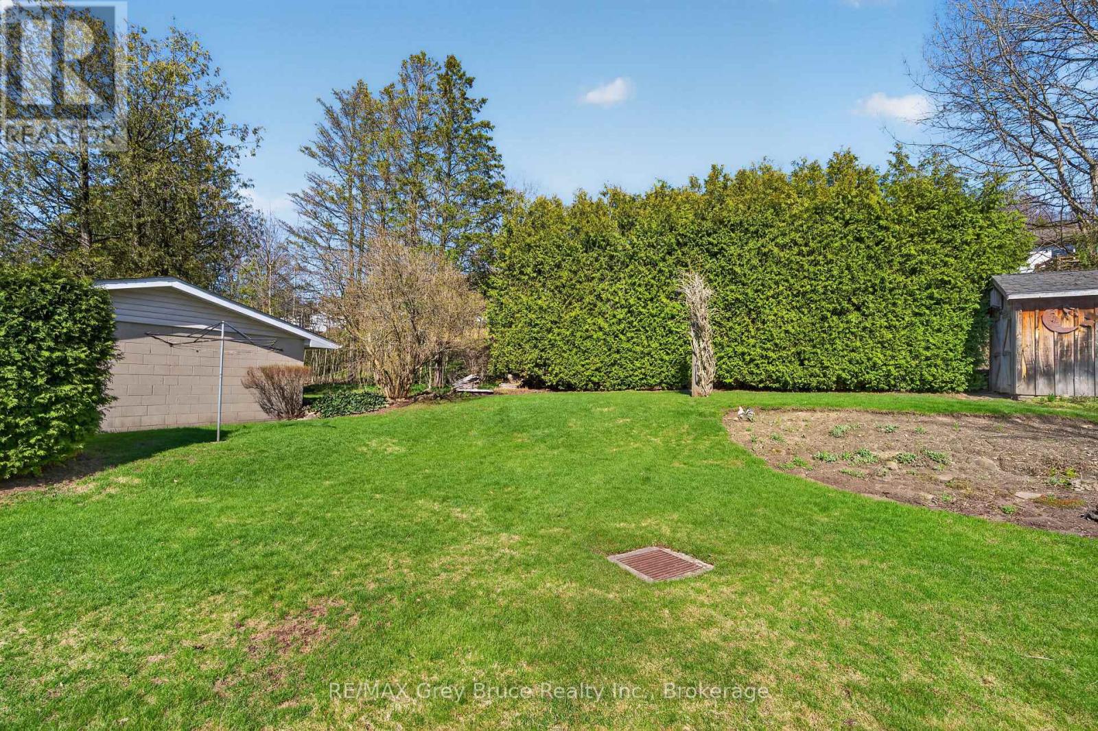 331 8th Avenue E, Owen Sound, Ontario  N4K 3A3 - Photo 4 - X13032716