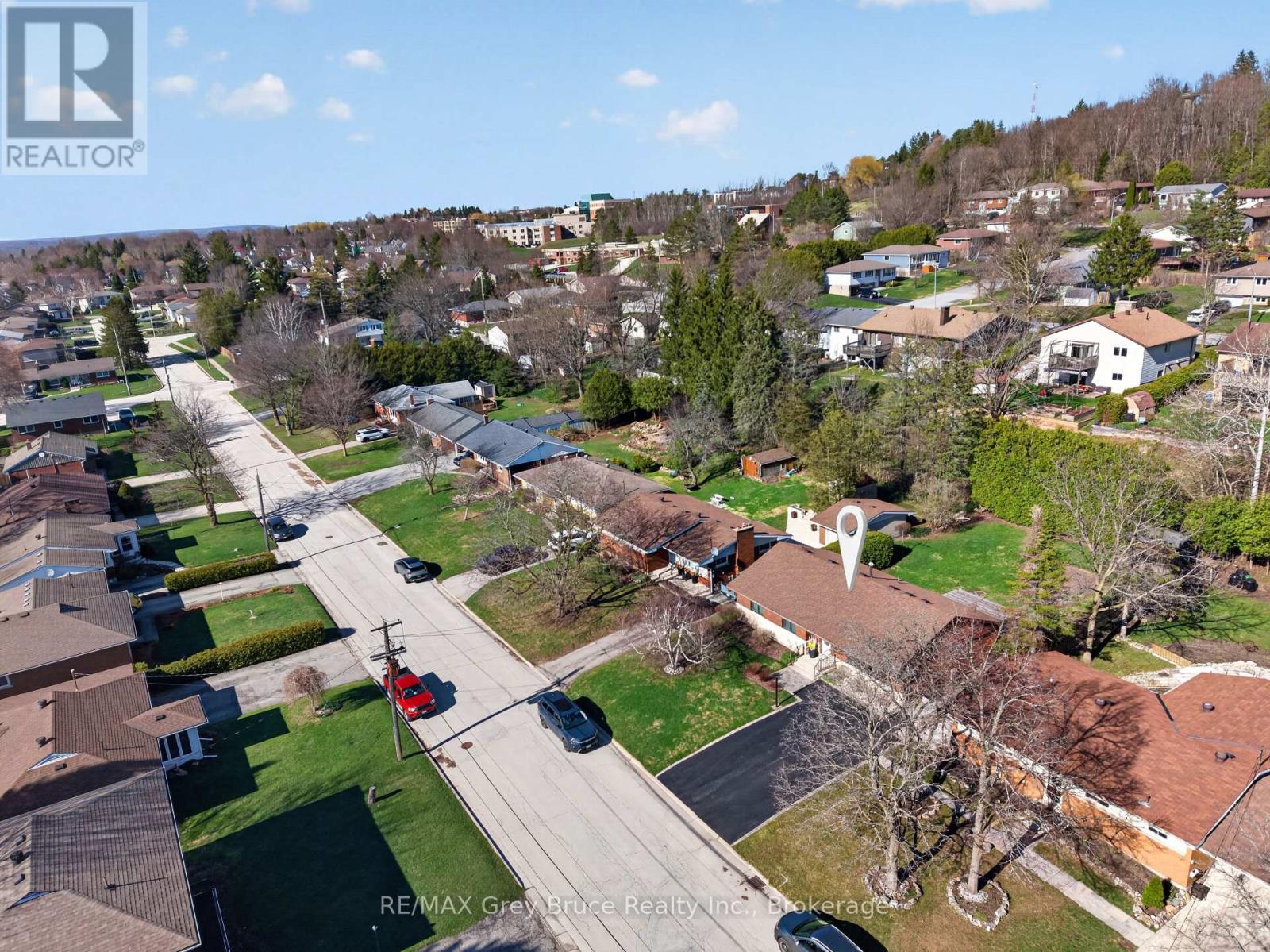 331 8th Avenue E, Owen Sound, Ontario  N4K 3A3 - Photo 9 - X13032716