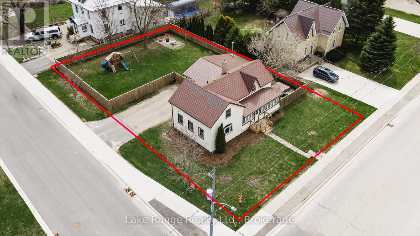 537 INGLIS STREET, Huron-Kinloss, Ontario