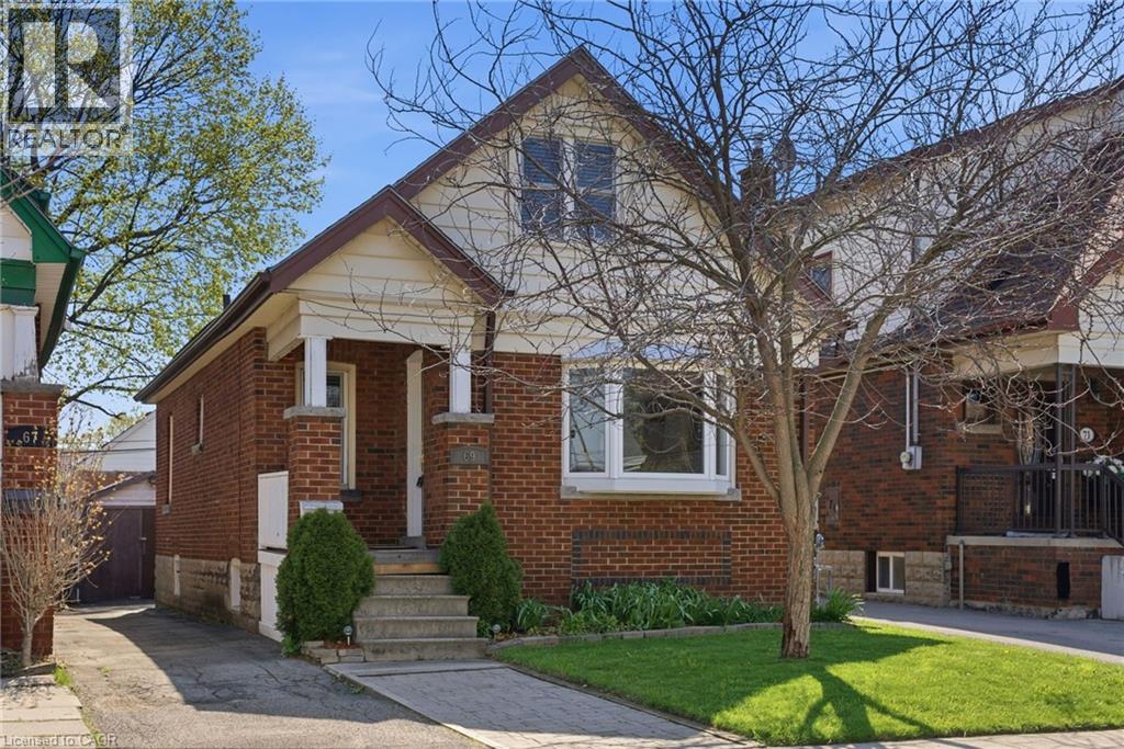 69 HOUGHTON Avenue S, Hamilton, Ontario