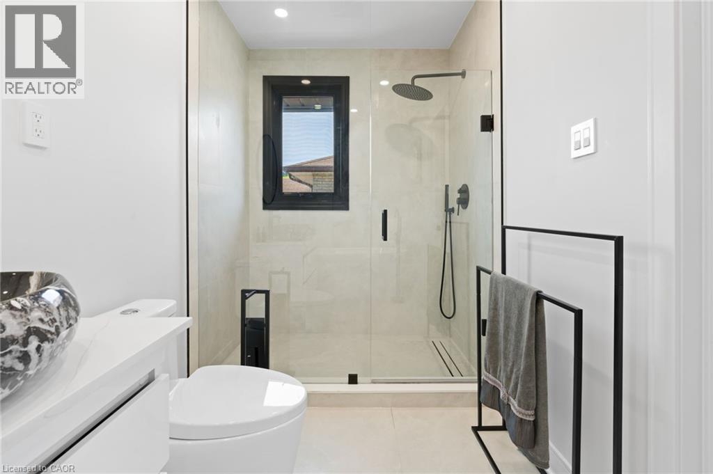 17 Clearview Drive, Hamilton, Ontario  L8G 4Y4 - Photo 20 - 40823444