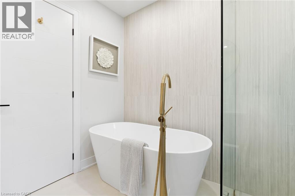 17 Clearview Drive, Hamilton, Ontario  L8G 4Y4 - Photo 25 - 40823444