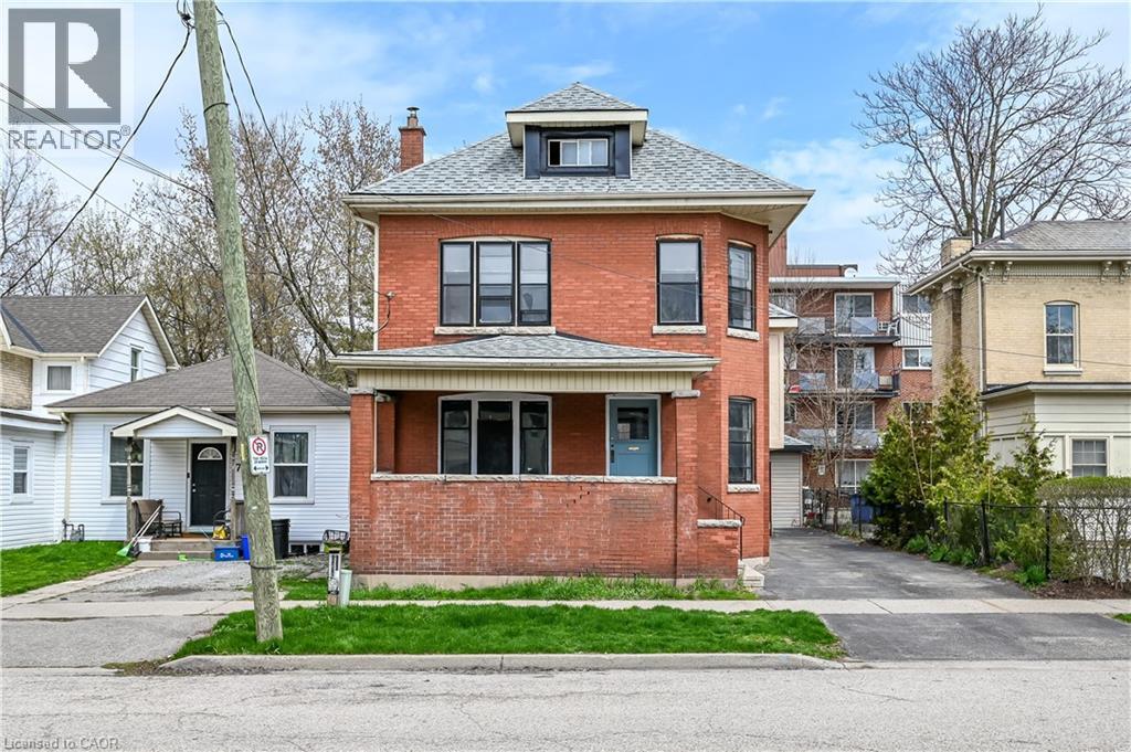 5 FLEET Street, Brantford, Ontario