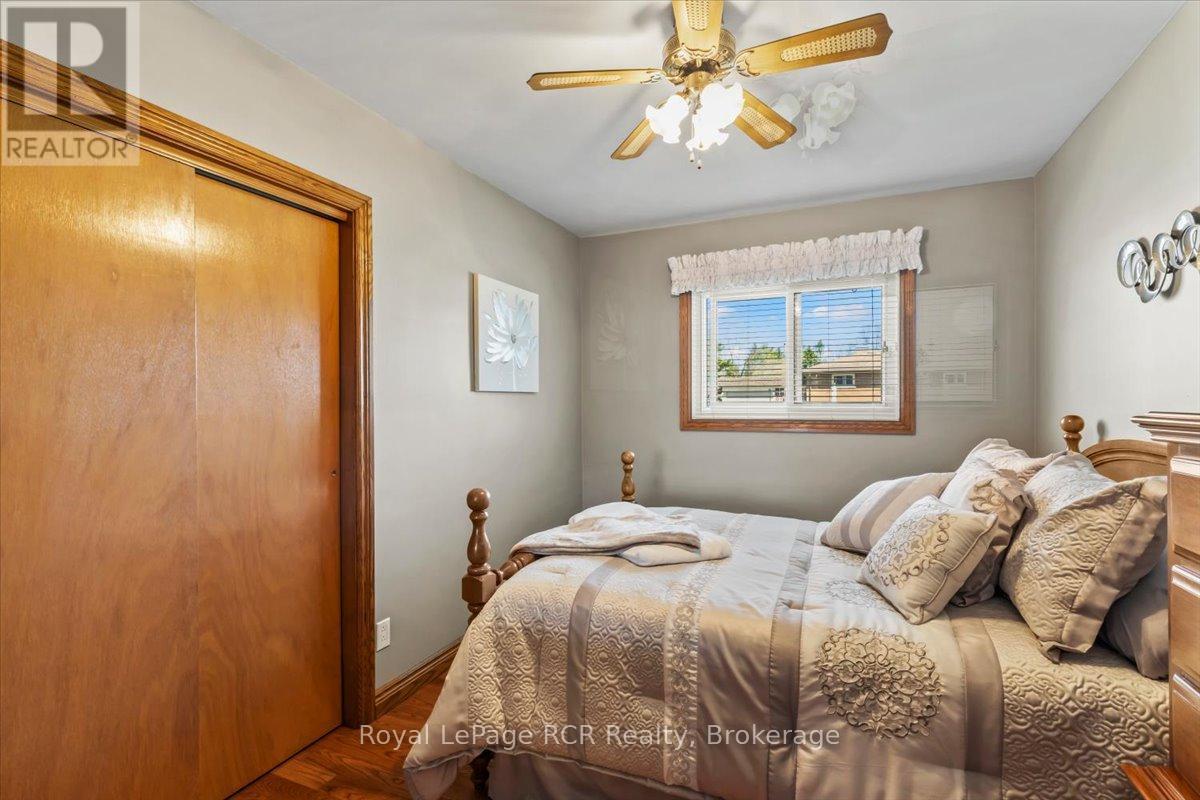 576 17th Avenue, Hanover, Ontario  N4N 3A9 - Photo 15 - X13038696