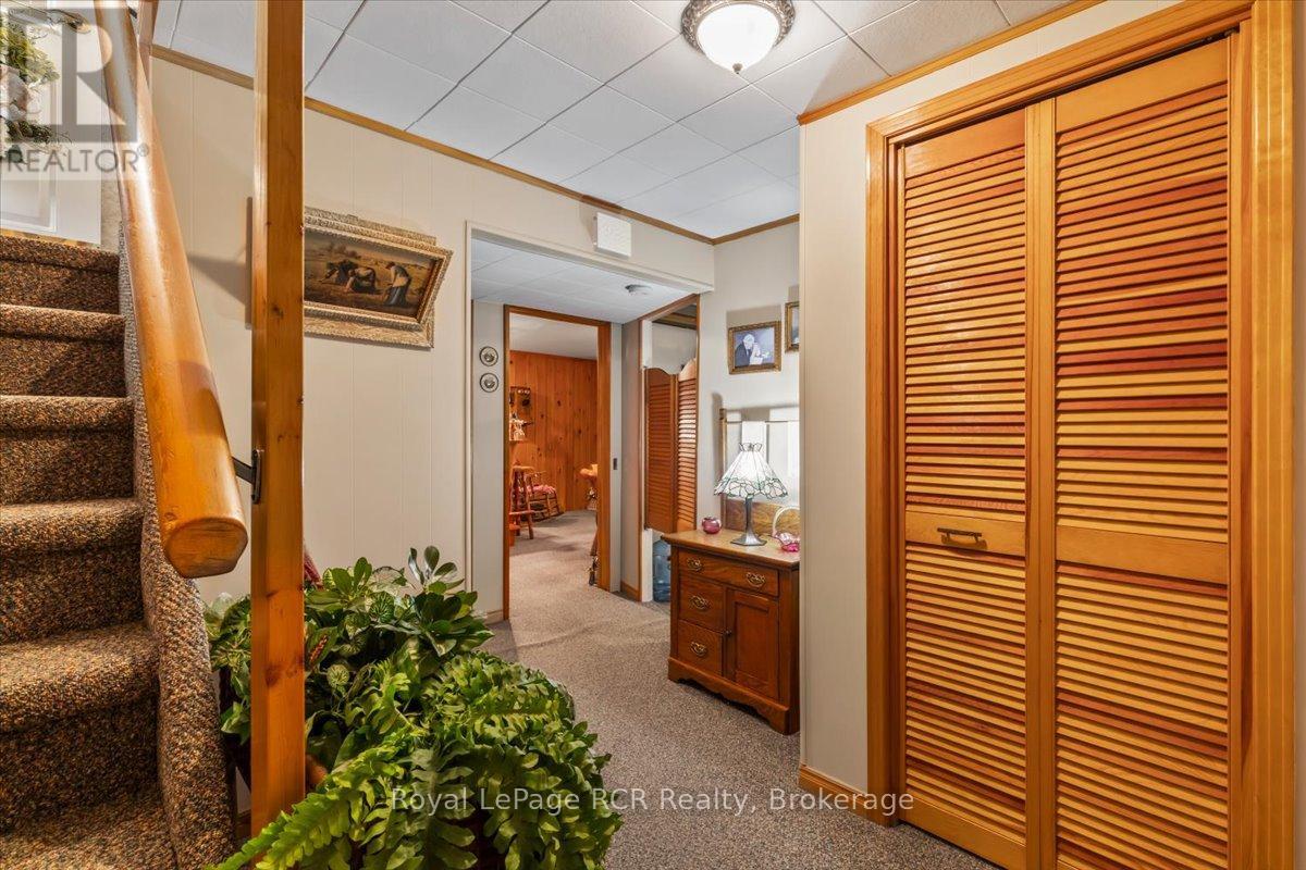 576 17th Avenue, Hanover, Ontario  N4N 3A9 - Photo 18 - X13038696