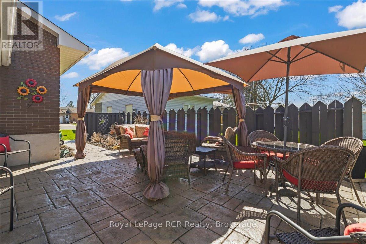 576 17th Avenue, Hanover, Ontario  N4N 3A9 - Photo 34 - X13038696