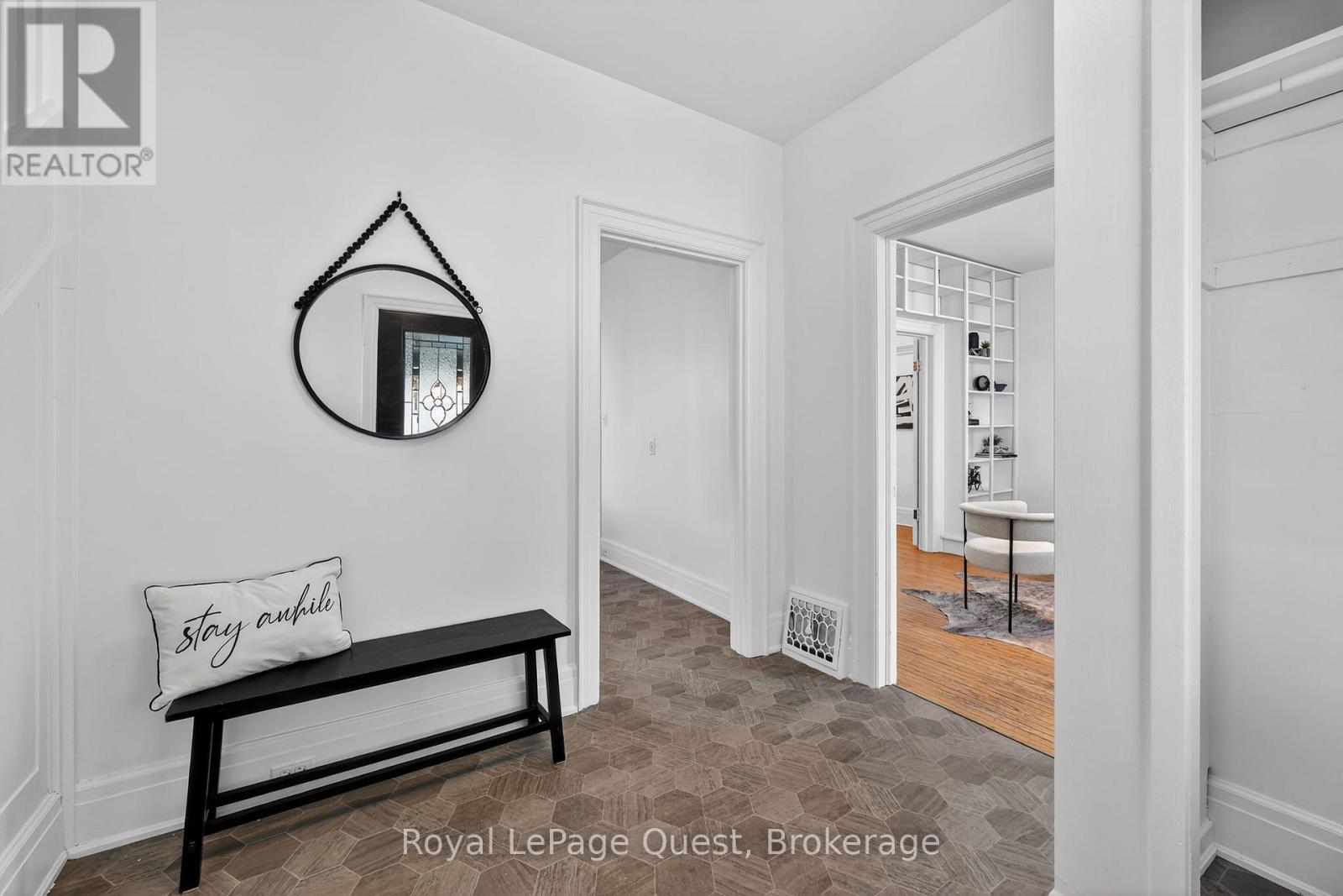 109 Brant Street E, Orillia, Ontario  L3V 1Z3 - Photo 6 - S13039266