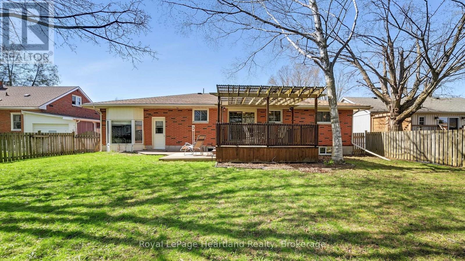 106 Oxford Street, Goderich, Ontario  N7A 1E4 - Photo 41 - X13039390