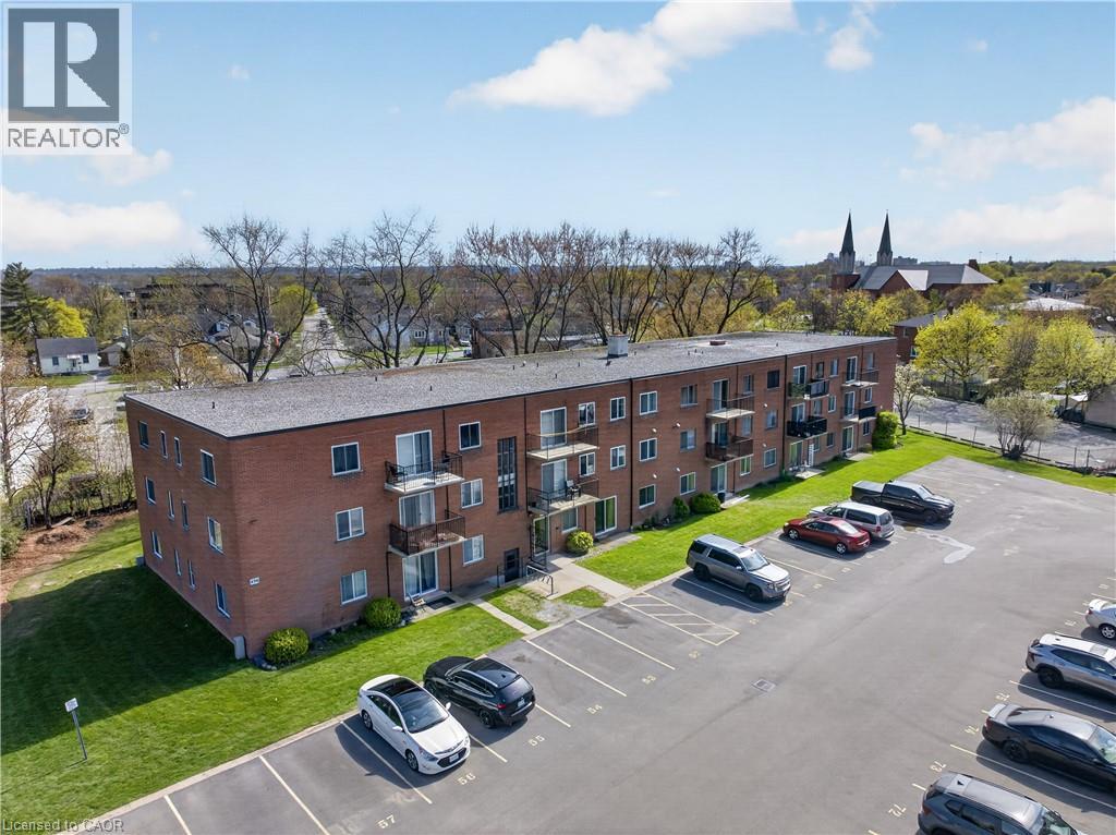 456 CARLTON Street Unit# 10, St. Catharines, Ontario