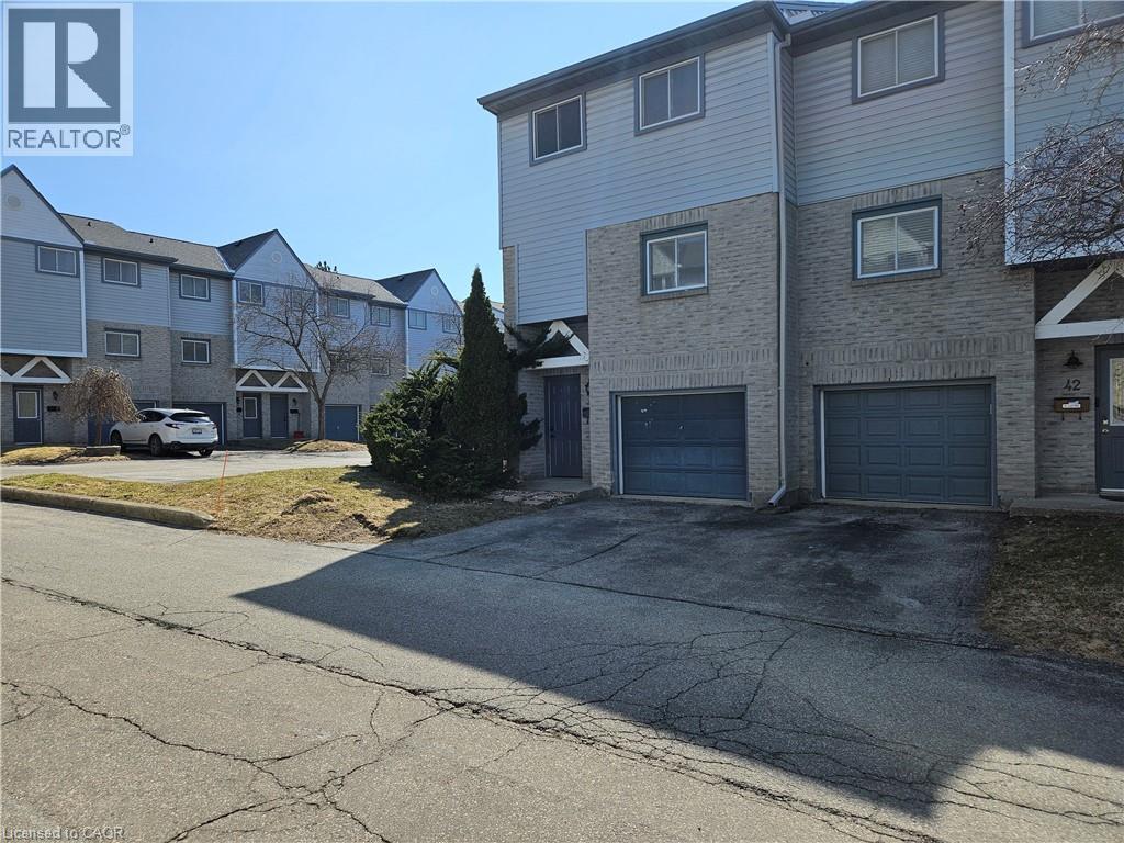 589 BEECHWOOD Drive Unit# 43, Waterloo, Ontario