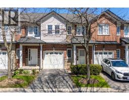 232 STONEHENGE Drive Unit# 26, Ancaster, Ontario
